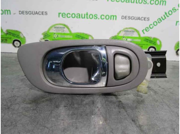 Recambio de maneta interior trasera derecha para mazda xedos 9 (ta) 2.5 v6 (ta5p) referencia OEM IAM