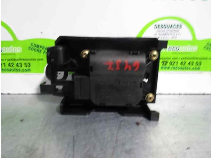 Recambio de motor calefaccion para lancia thesis (841_) 2.4 jtd (841axd1b02) referencia OEM IAM 01305509100 0132801316 BOSCH