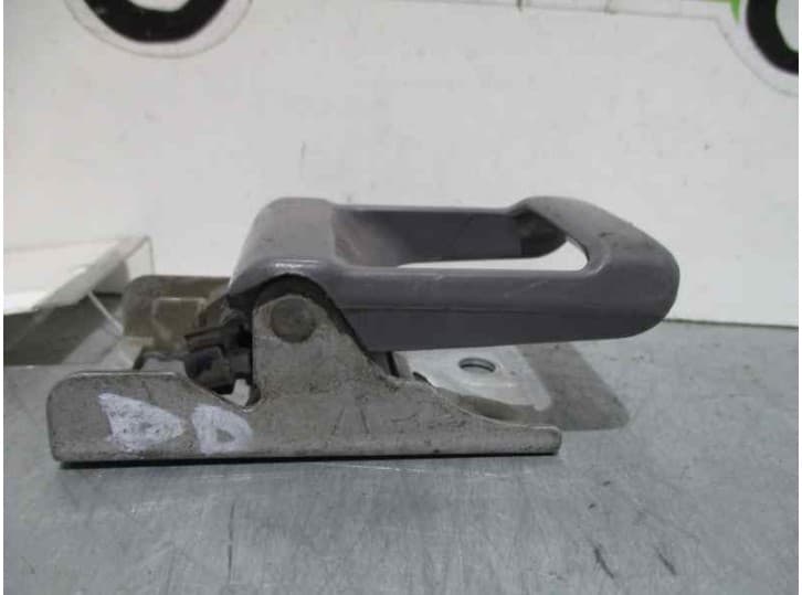 Recambio de maneta interior delantera derecha para nissan cabstar e (tl_, vl_) 125.35, 125.45 (tl0, vl0) referencia OEM IAM 8067