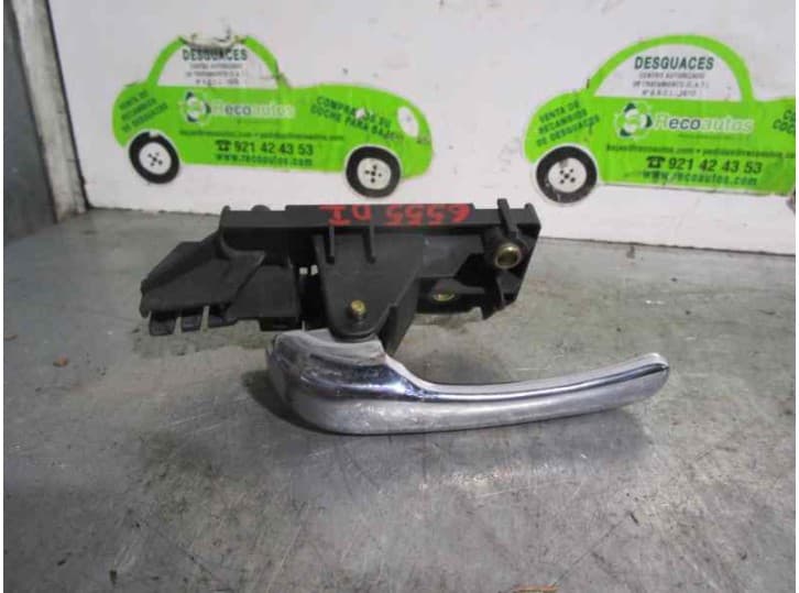 Recambio de maneta interior delantera izquierda para alfa romeo 166 (936_) 2.4 jtd (936a2a__) referencia OEM IAM 0156017090