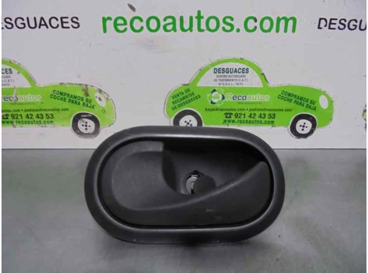 Recambio de maneta interior trasera izquierda para renault clio iii (br0/1, cr0/1) 1.5 dci (c/br0g, c/br1g) referencia OEM IAM