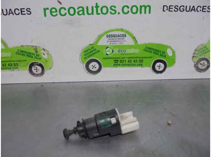 Recambio de interruptor para renault clio iii (br0/1, cr0/1) 1.5 dci (c/br0g, c/br1g) referencia OEM IAM 8200276361B