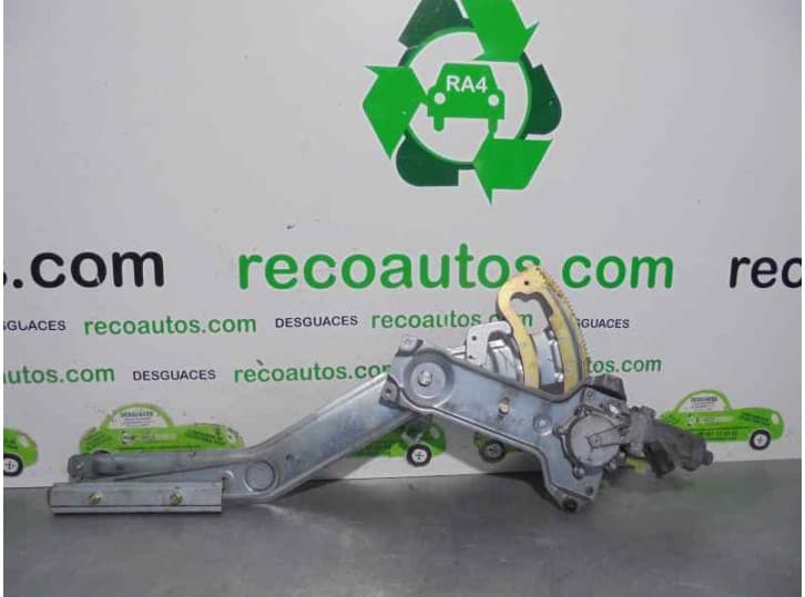 Recambio de elevalunas delantero derecho para saab 900 ii descapotable 2.3 -16 referencia OEM IAM 0130821702 2 PINES 3 PUERTAS