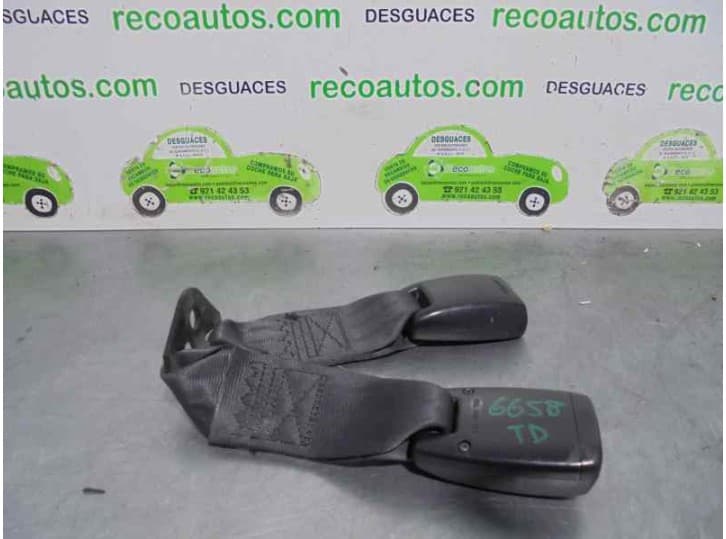 Recambio de enganche cinturon trasero derecho para honda accord vii (cl, cn) 2.2 i-ctdi (cn1) referencia OEM IAM NSB1053 NSB1053