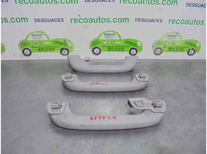Recambio de maneta interior delantera derecha para mazda 6 station wagon (gy) 2.0 di (gy19) referencia OEM IAM