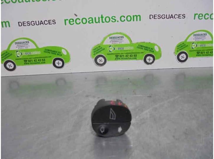 Recambio de mando elevalunas delantero derecho para ford tourneo connect 1.8 tdci referencia OEM IAM 98FG14529AC
