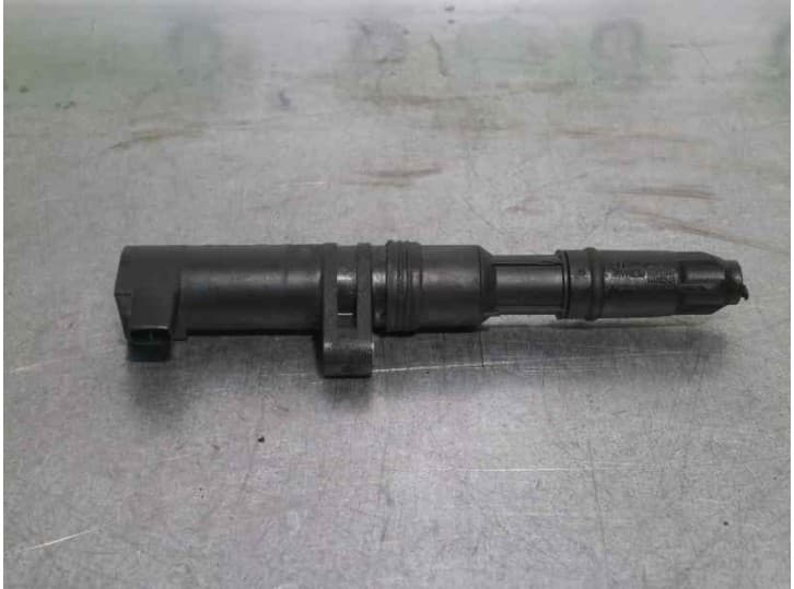 Recambio de bobina encendido para renault grand scénic ii (jm0/1_) 1.6 flex referencia OEM IAM 7700875000 0040100071 BERU