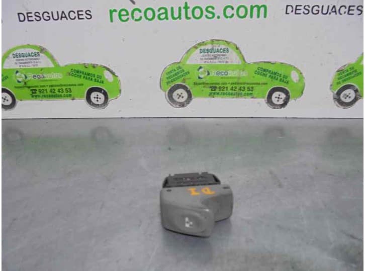 Recambio de mando elevalunas delantero izquierdo para renault twingo i (c06_) 1.2 16v (c06c, c06d, c06k) referencia OEM IAM 7700