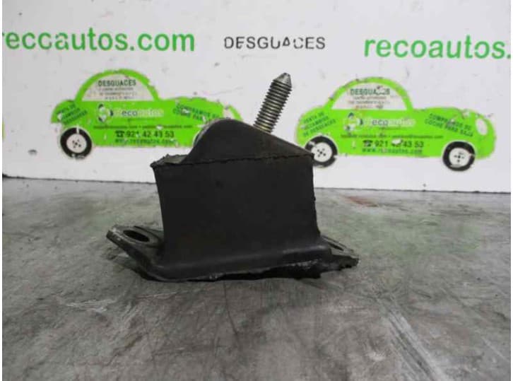 Recambio de soporte motor izquierdo para renault 21 sedán (l48_) 1.7 (l482) referencia OEM IAM 7704001320 539707V61