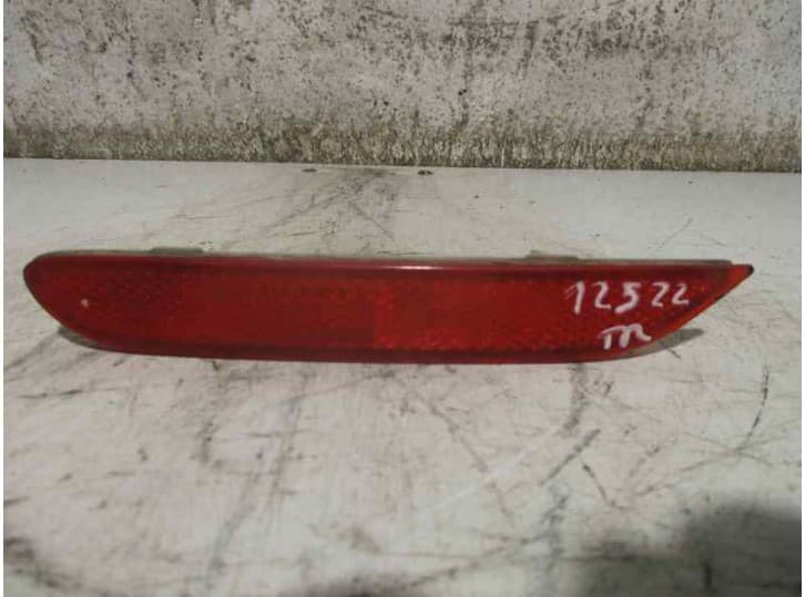 Recambio de piloto trasero izquierdo paragolpes para infiniti q50 50 d referencia OEM IAM 25023005 KOITO
