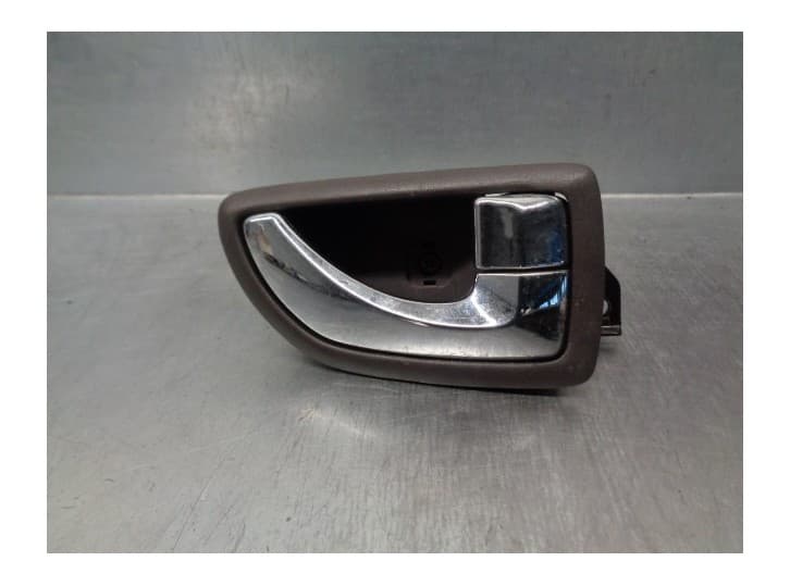 Recambio de maneta interior delantera derecha para hyundai xg (xg) 350 referencia OEM IAM 826203B000