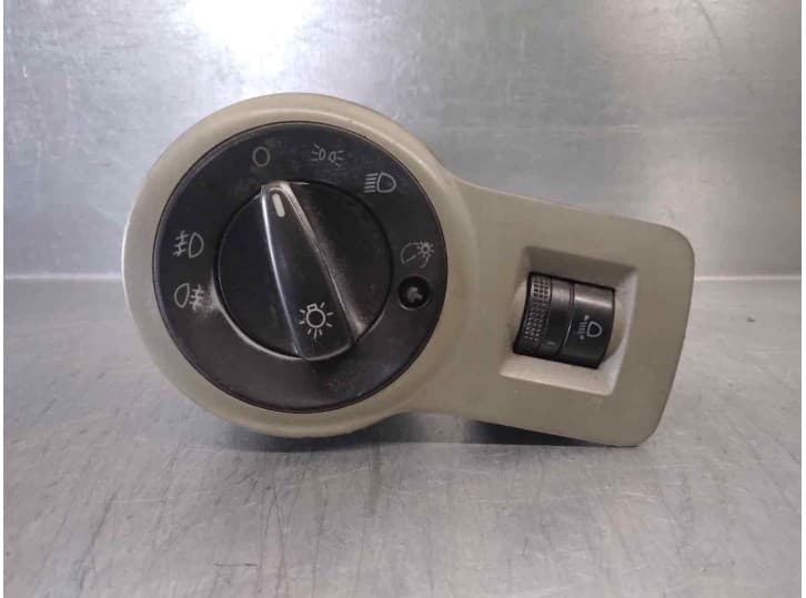 Recambio de mando luces salpicadero para skoda octavia i (1u2) 1.9 tdi referencia OEM IAM 3B0941531A