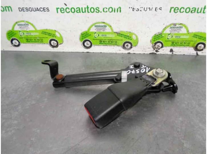 Recambio de enganche cinturon trasero izquierdo para lexus ls (_f4_) 460 (usf40) referencia OEM IAM 070525A0