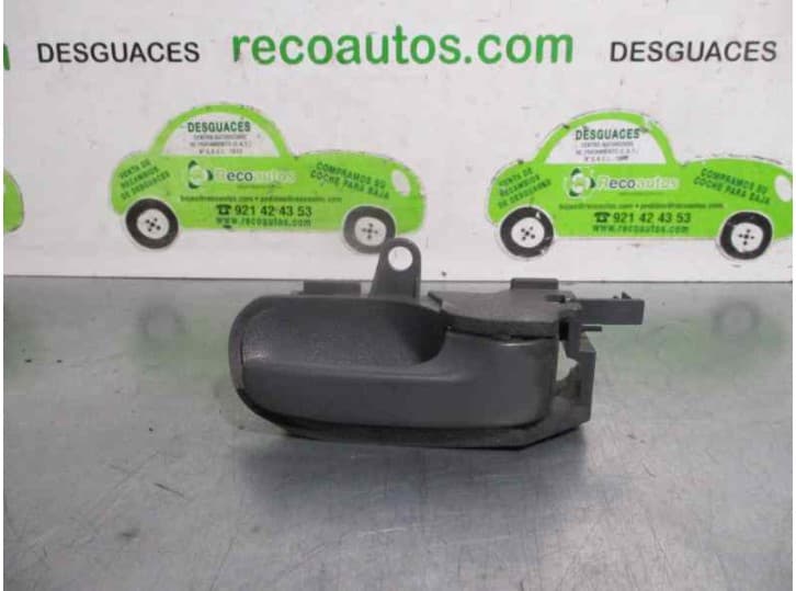 Recambio de maneta interior delantera derecha para peugeot 107 (pm_, pn_) 1.0 referencia OEM IAM 9143K8