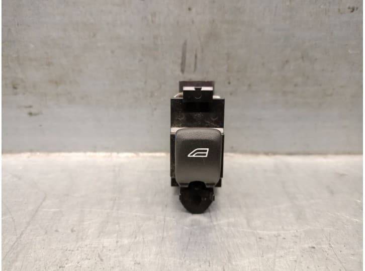 Recambio de mando elevalunas trasero derecho para volvo v40 hatchback (525) d2 referencia OEM IAM 31394840 31394840