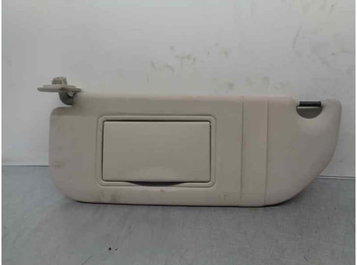 Recambio de parasol izquierdo para toyota aygo (_b1_) 1.0 (kgb10_) referencia OEM IAM 0474109010