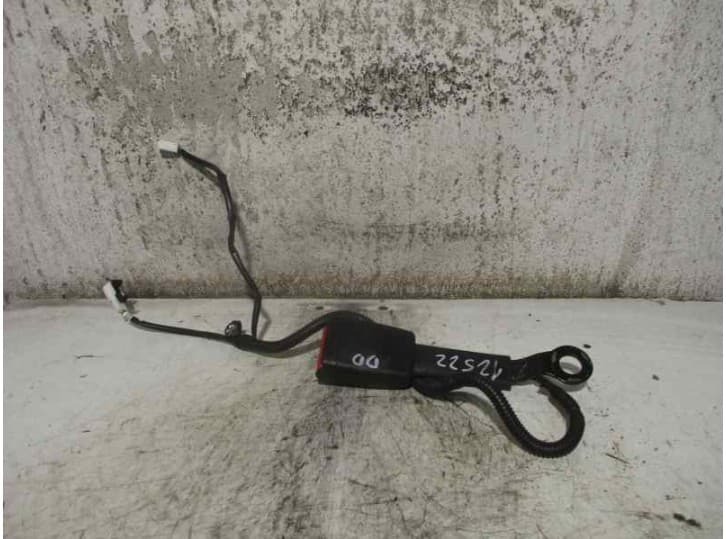 Recambio de enganche cinturon delantero derecho para infiniti q50 50 d referencia OEM IAM