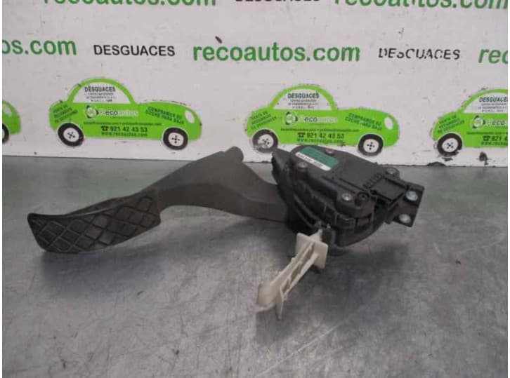 Recambio de potenciometro pedal para volkswagen golf iv (1j1) 1.6 16v referencia OEM IAM 1J1721503J 6PV00802601 HELLA