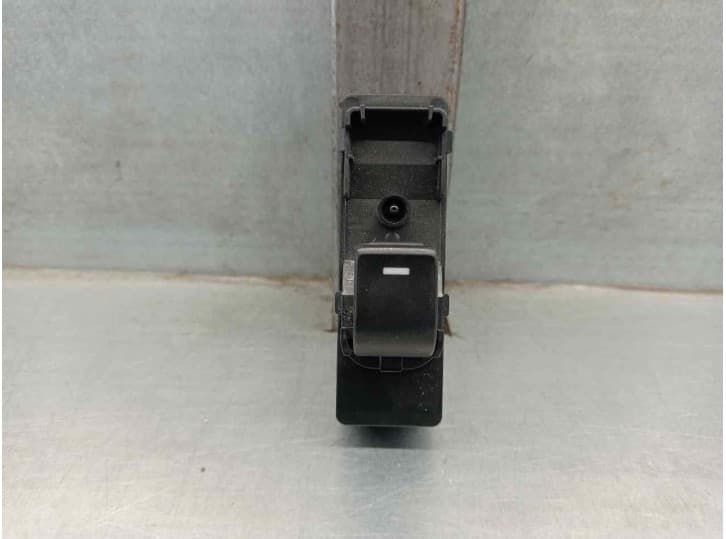 Recambio de mando elevalunas delantero derecho para mazda cx-5 (ke, gh) 2.0 (keefw) referencia OEM IAM KA1H66370