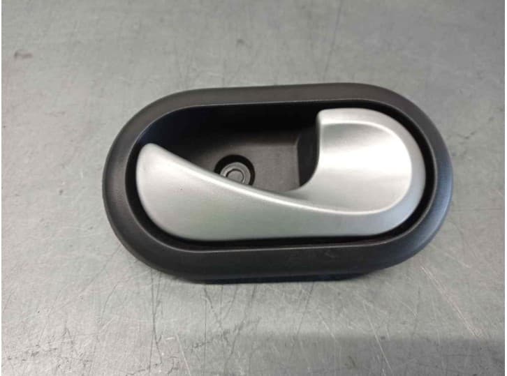 Recambio de maneta interior delantera derecha para dacia sandero (bs_) 1.2 16v referencia OEM IAM 8200733847 5 PUERTAS