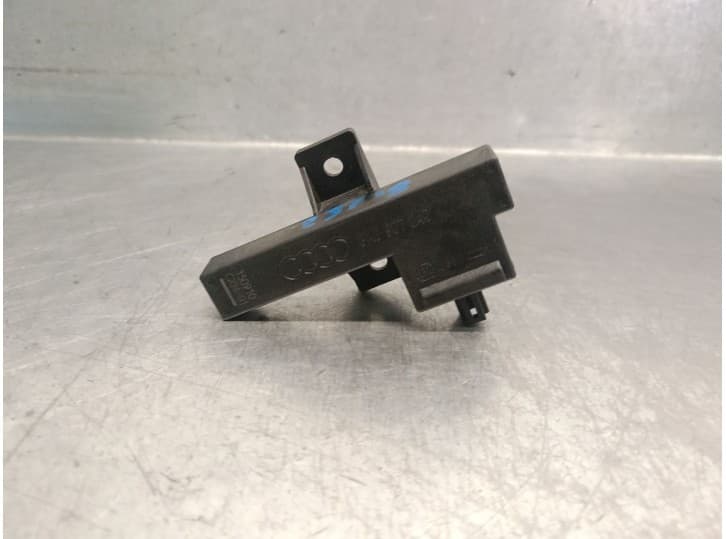 Recambio de antena para audi a6 c7 (4g2, 4gc) 3.0 tdi quattro referencia OEM IAM 8K0907247