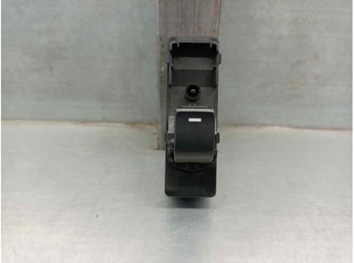Recambio de mando elevalunas trasero derecho para mazda cx-5 (ke, gh) 2.0 (keefw) referencia OEM IAM KA1H66380