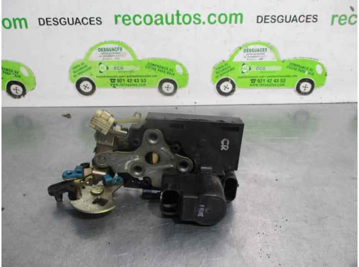 Recambio de cerradura puerta trasera derecha para daewoo kalos (klas) 1.4 16v referencia OEM IAM 2 PINES 5 PUERTAS