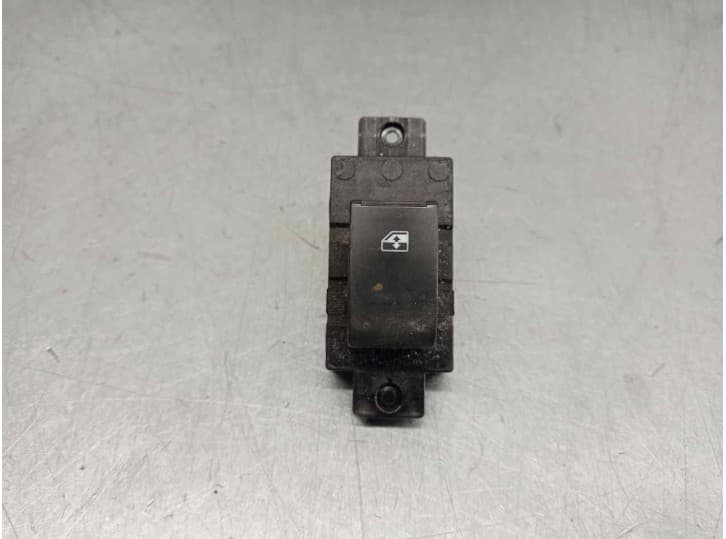 Recambio de mando elevalunas trasero derecho para chevrolet captiva (c100, c140) 2.2 d referencia OEM IAM 202005438