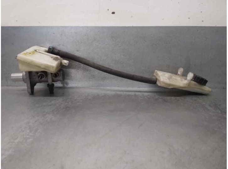 Recambio de bomba freno para ford galaxy ii (wa6) 2.0 tdci referencia OEM IAM 03350885541 03350886381 FOMOCO