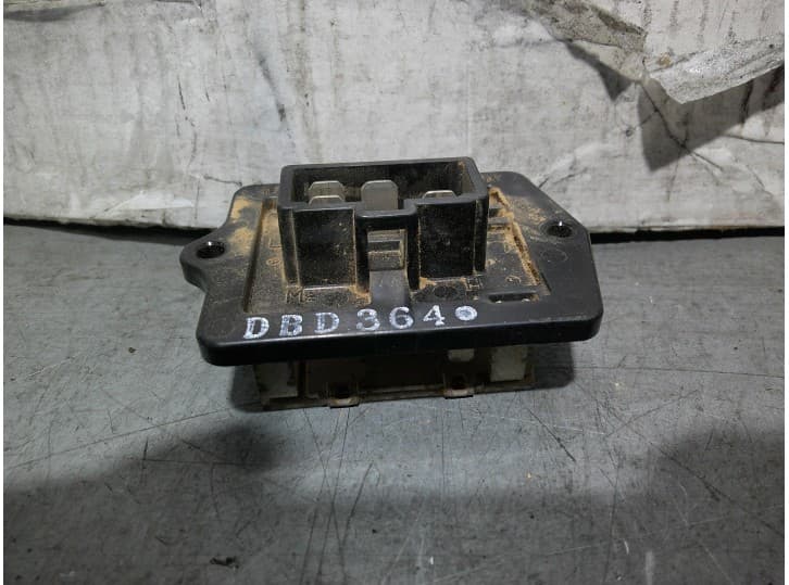 Recambio de resistencia calefaccion para mitsubishi montero iii (v7_w, v6_w) 3.2 di-d (v68w, v78w) referencia OEM IAM DBD364 4 P