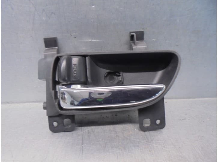 Recambio de maneta interior delantera izquierda para subaru outback (br) 2.0 d awd (brd) referencia OEM IAM 61051AJ010VH