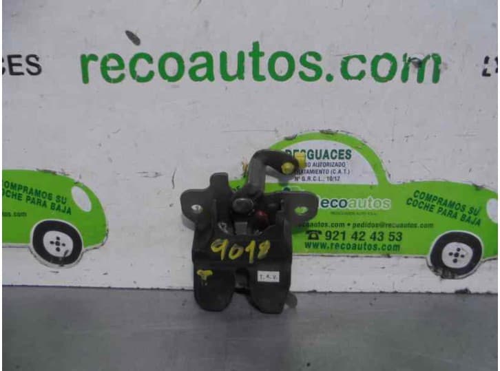 Recambio de cerradura maletero / porton para hyundai lantra ii (j-2) 1.9 d referencia OEM IAM 8123029001 5 PUERTAS