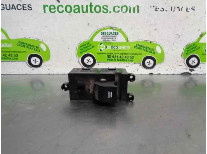 Recambio de mando elevalunas trasero izquierdo para hyundai i40 i (vf) 1.7 crdi referencia OEM IAM 935803Z0004X