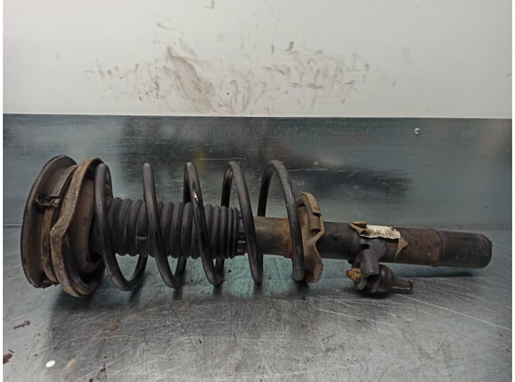 Recambio de amortiguador delantero derecho para peugeot 605 2.0 referencia OEM IAM 460908018011245