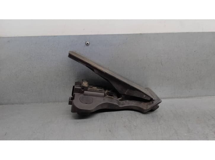 Recambio de potenciometro pedal para skoda octavia ii (1z3) 2.0 tdi 16v referencia OEM IAM 1K1721503L 6PV00860000 HELLA