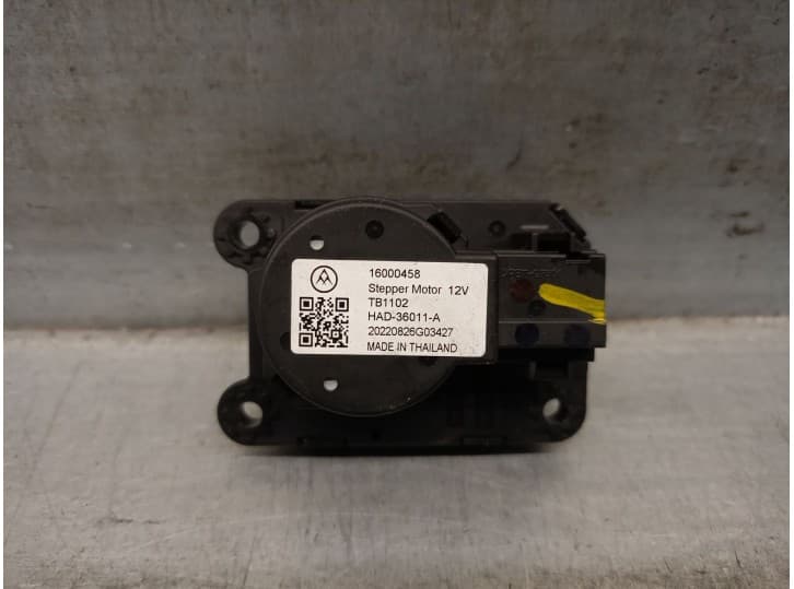 Recambio de motor apertura trampillas climatizador para opel corsa f (p2jo) corsa-e (68) referencia OEM IAM 16000458