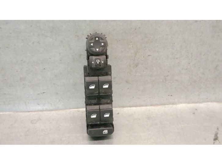 Recambio de mando elevalunas delantero izquierdo para citroën c4 iii (ba_, bb_, bc_) 1.2 puretech 130 (bahnsa, bahnsb) referenci