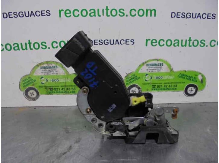 Recambio de cerradura puerta trasera derecha para toyota corolla (_e11_) 2.0 d (ce110_) referencia OEM IAM 4 PINES 4 PUERTAS