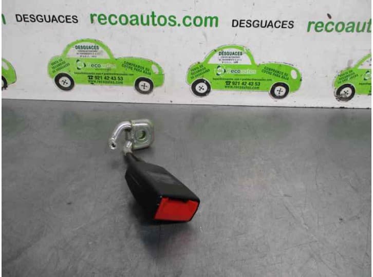 Recambio de enganche cinturon trasero derecho para volkswagen passat b5.5 variant (3b6) 1.9 tdi referencia OEM IAM 3B0857740 5