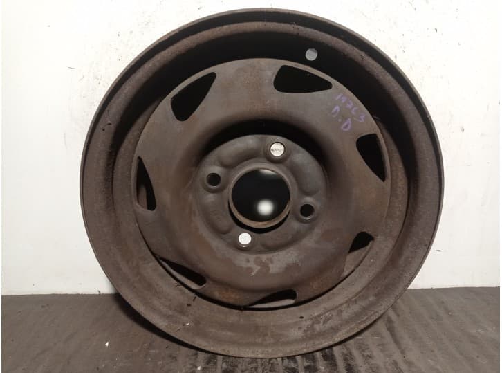 Recambio de llanta para ford fiesta iii (gfj) 1.3 referencia OEM IAM 89FB-CE R135JX13X36.0 HIERRO