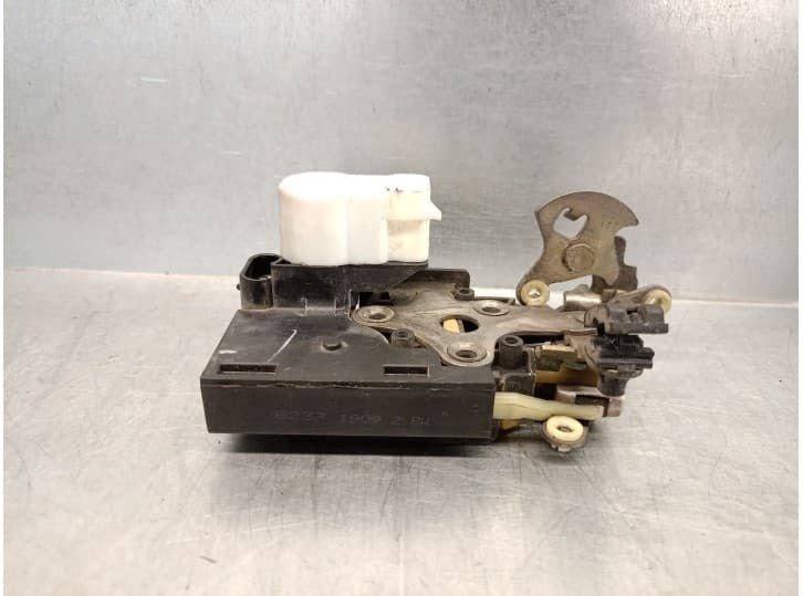 Recambio de cerradura puerta delantera derecha para chevrolet camaro descapotable 3.8 v6 referencia OEM IAM 823319092BW 16629726