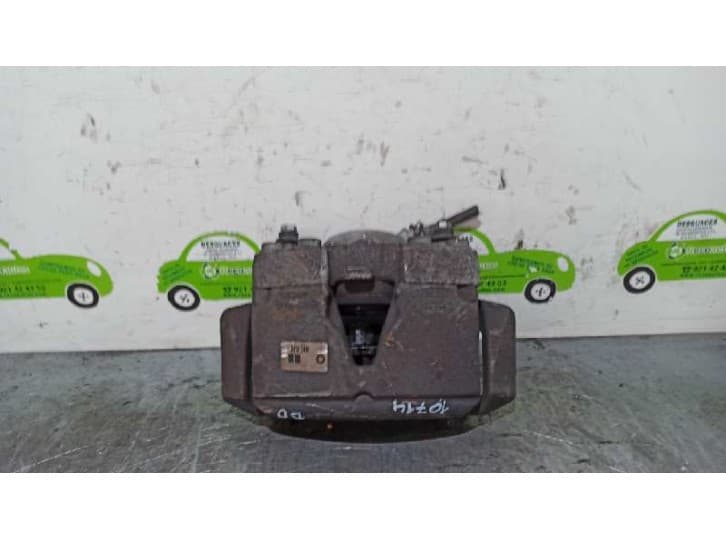 Recambio de pinza freno delantera derecha para audi a5 descapotable (8f7) 3.0 tdi referencia OEM IAM 8K0106AH