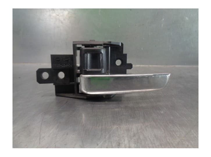 Recambio de maneta interior delantera izquierda para mitsubishi asx (ga_w_) 1.6 mivec (ga1w) referencia OEM IAM 5716A479XB