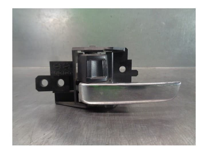 Recambio de maneta interior trasera izquierda para mitsubishi asx (ga_w_) 1.6 mivec (ga1w) referencia OEM IAM 5716A479XB