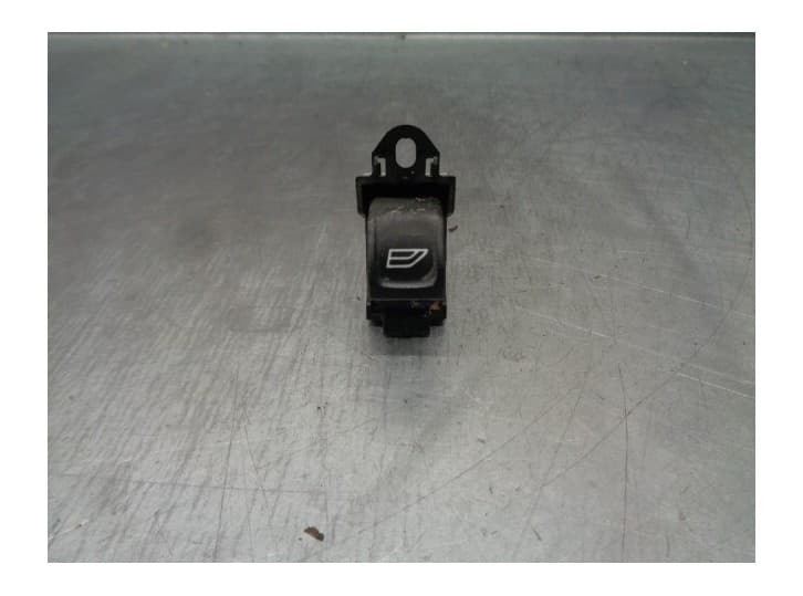 Recambio de mando elevalunas delantero derecho para volvo v50 (545) d5 referencia OEM IAM 30773214