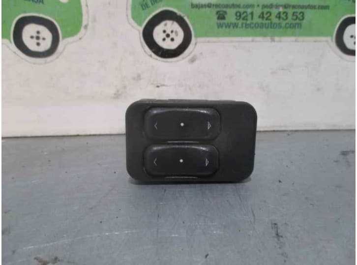 Recambio de mando elevalunas delantero izquierdo para opel meriva a monospace (x03) 1.7 cdti (e75) referencia OEM IAM 24409205 1