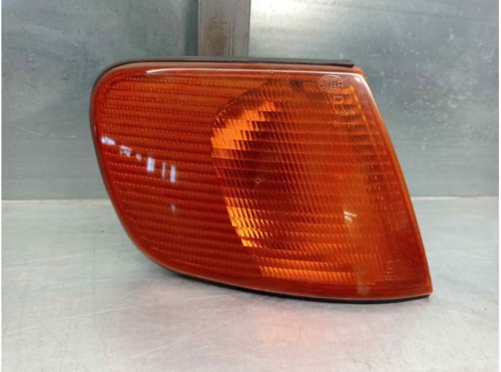 Recambio de piloto delantero derecho para audi 100 c4 sedán (4a2) 2.3 e referencia OEM IAM 4A0953050