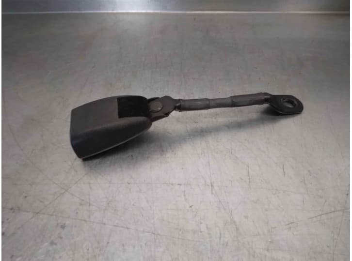 Recambio de enganche cinturon delantero derecho para chrysler sebring (jr) 2.0 referencia OEM IAM DUT40TRAA