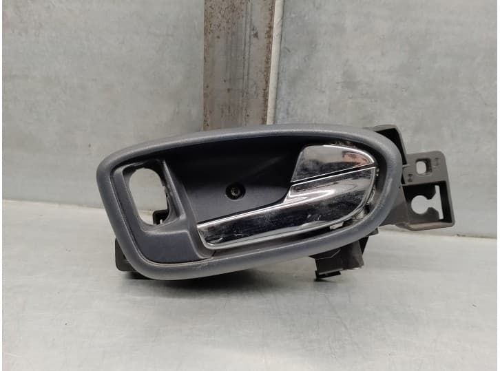 Recambio de maneta interior delantera derecha para ford galaxy ii (wa6) 2.0 tdci referencia OEM IAM 6M21U22600 5 PUERTAS