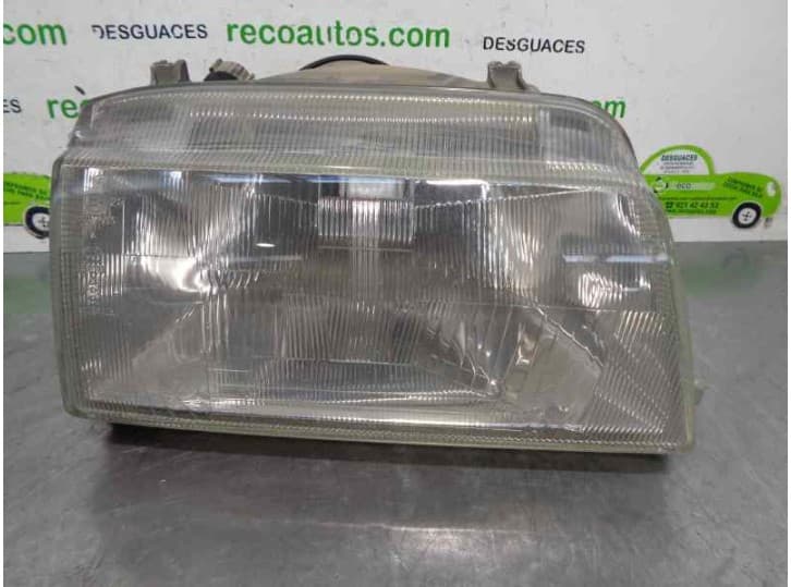 Recambio de faro derecho para renault 19 i chamade (l53_) 1.4 referencia OEM IAM 7700786609